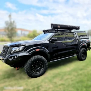 ARMORMAN 4X4-SOLID SIDE CANOPY-NP300 (42) Nissan Navara NP300 Canopy – Solid Side Glass Tub Canopy
